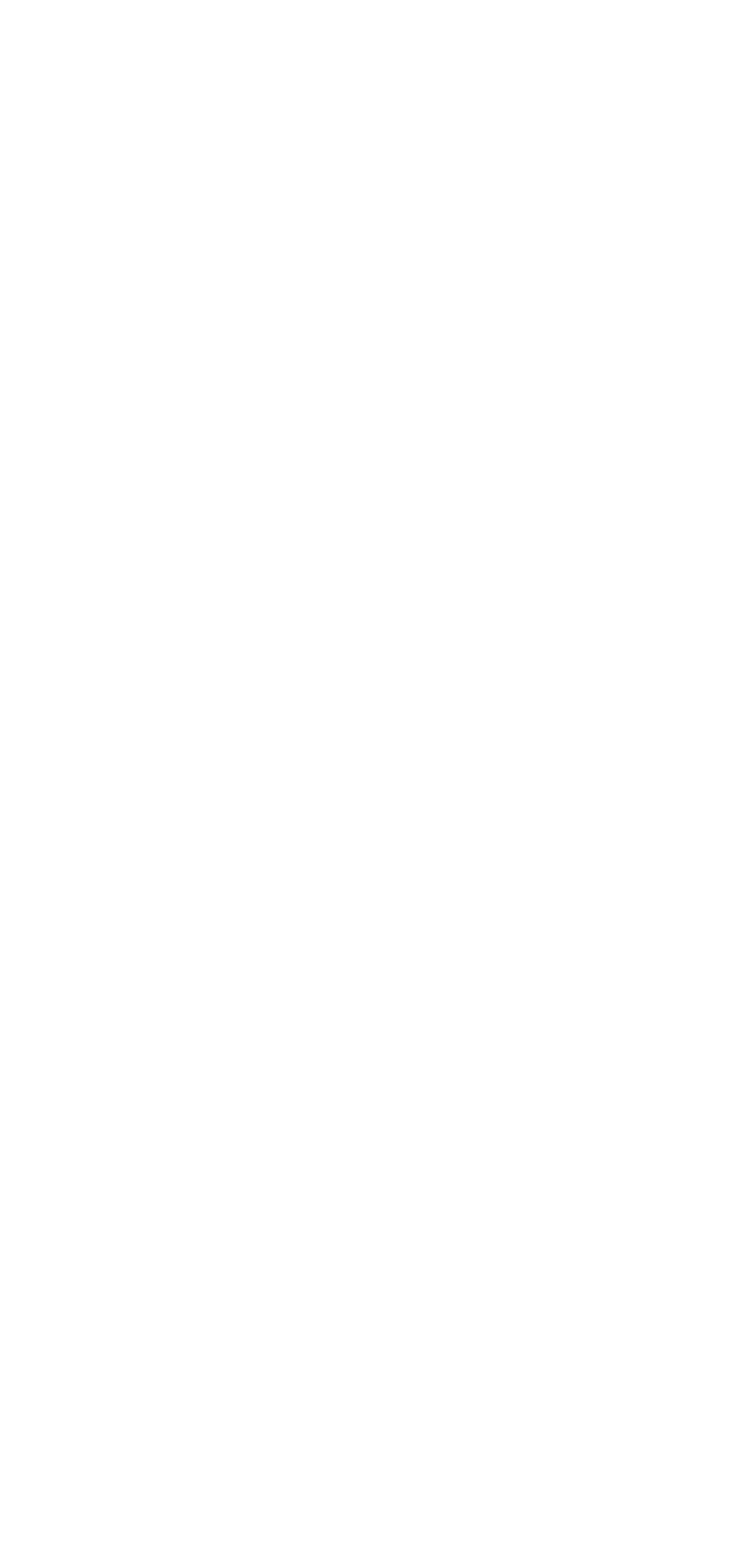 Nicola ist für den Gesang und das Gitarrenspiel zuständig, sowohl auf der GODIN-Gitarre als auch auf der Konzertgitarre. Mit 7 Jahren  fing meine Liebe zur Musik an und ich genoss 12 Jahre klassischen Gitarrenunterricht. Die einstudierten Sonaten und Etüden brachte ich auf Konzerten im Kreis Stormarn vor Publikum zum Besten. Neben Bach, Vivaldi, Carcassi und Flamenco habe ich jedoch immer gerne zur Gitarre gesungen. &nbsp;Später als ich eigene Kinder hatte, begannen die Auftritte auf diversen Kinderfesten mit beliebten aktuellen Kindersongs. Es folgten weitere Auftritte gemeinsam mit verschiedenen Musikerfreunden, sowie ein Jahr Erfahrung in einer Rock/Oldieband. Mein Traum, einmal in einer Band zu singen, verwirklichte sich mit „No Frontiers“ im Jahre 2002. In der Anfangszeit nahm ich in Lübeck Gesangsunterricht, um noch ein paar Tips und Tricks dazuzulernen. Das Zusammenspiel mit anderen Musikinstrumenten sowie der mehrstimmige Gesang in der Band wurde zu meinem Lieblingshobby. Das Schönste ist, dass ich dieses Hobby mit meinem Mann Achim teilen kann!